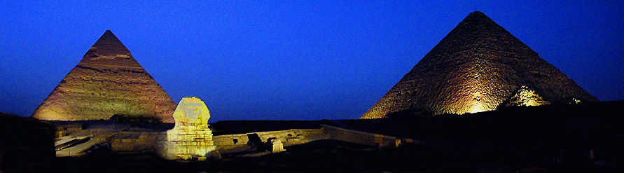 NIGHT SCENE AT THE GIZA PLATEAU