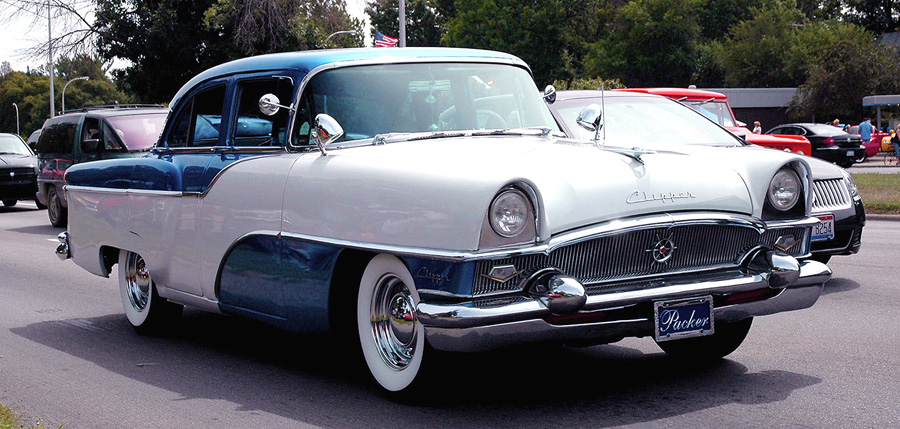 Packard Clipper in the Woodward Dream Cruise