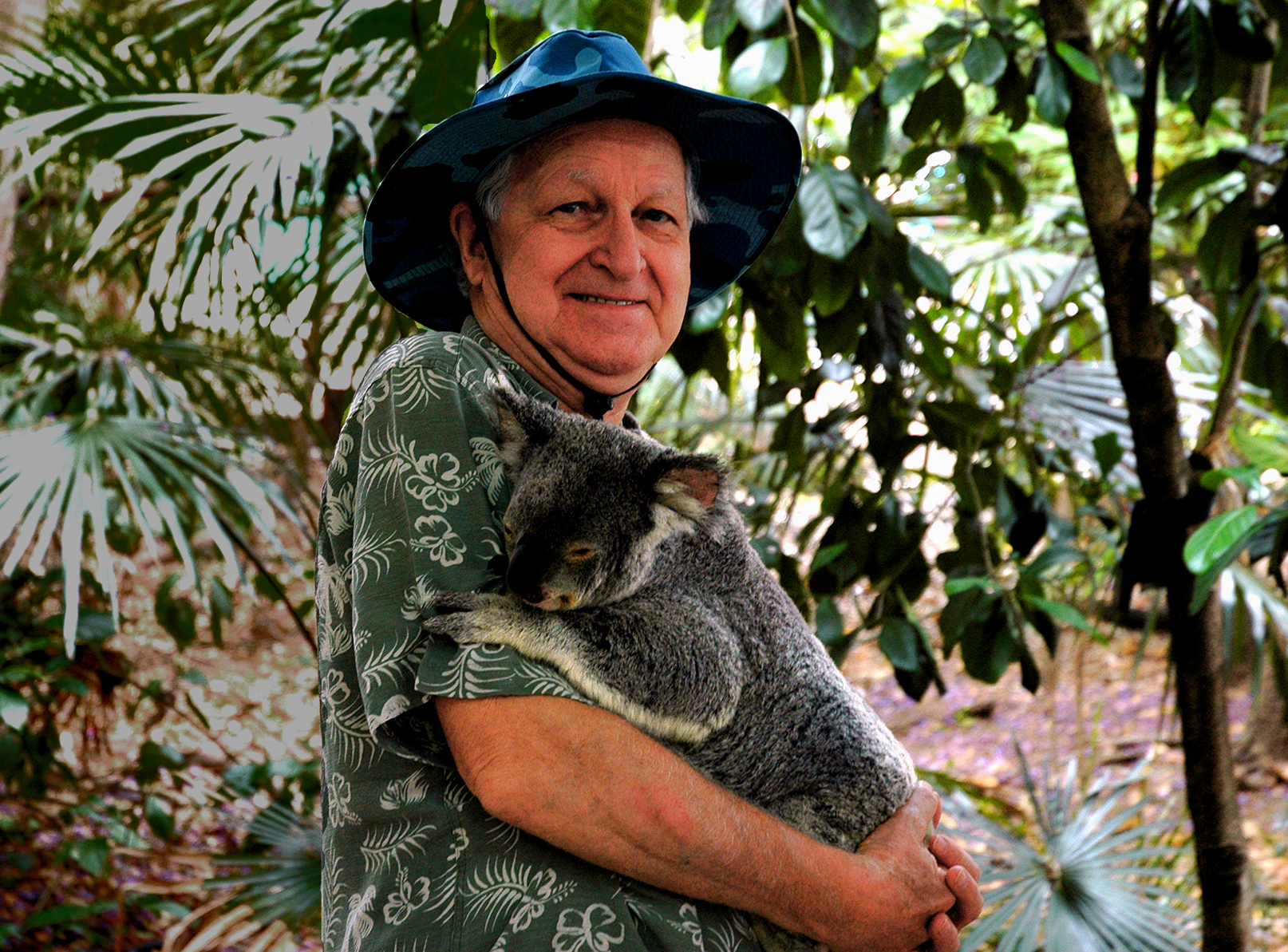 SITE MODERATOR HOLDING A KOALA - THE SYMBOL OF AUSTRALIA