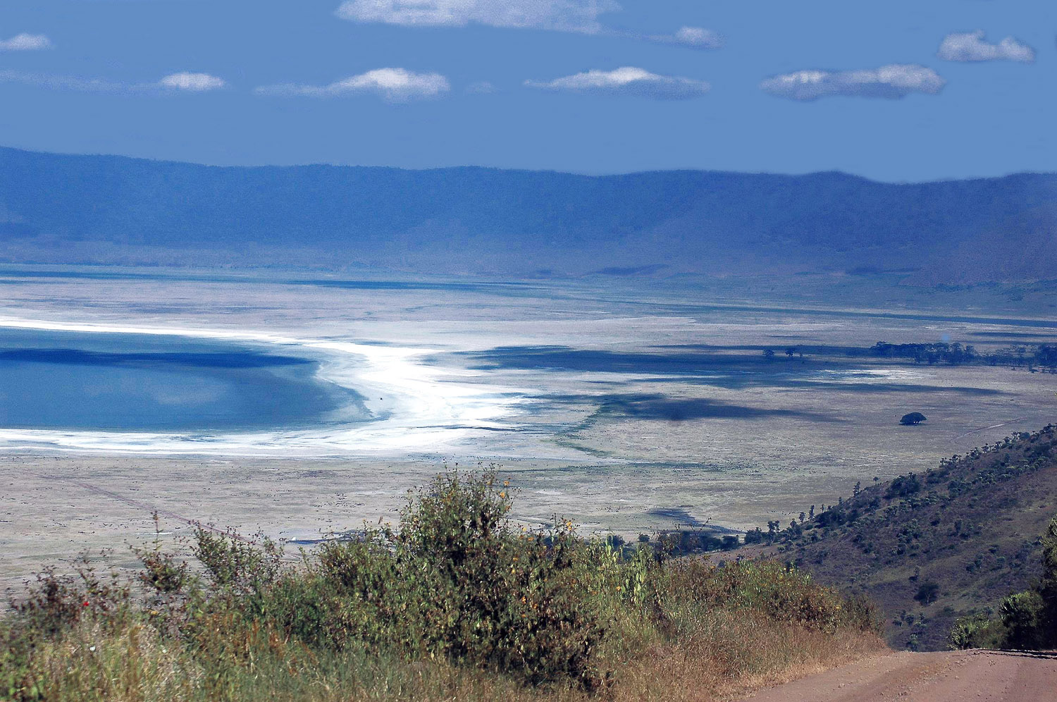 Eclipse 2004 - Ngoro - A16 - Crater View