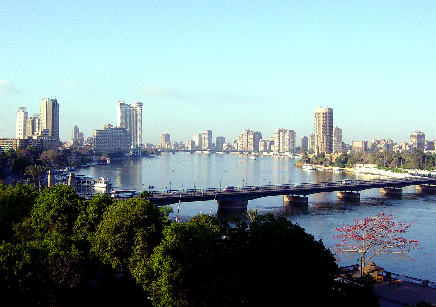 Eclipse 2006 - Egypt - A01 - Cairo-Nile