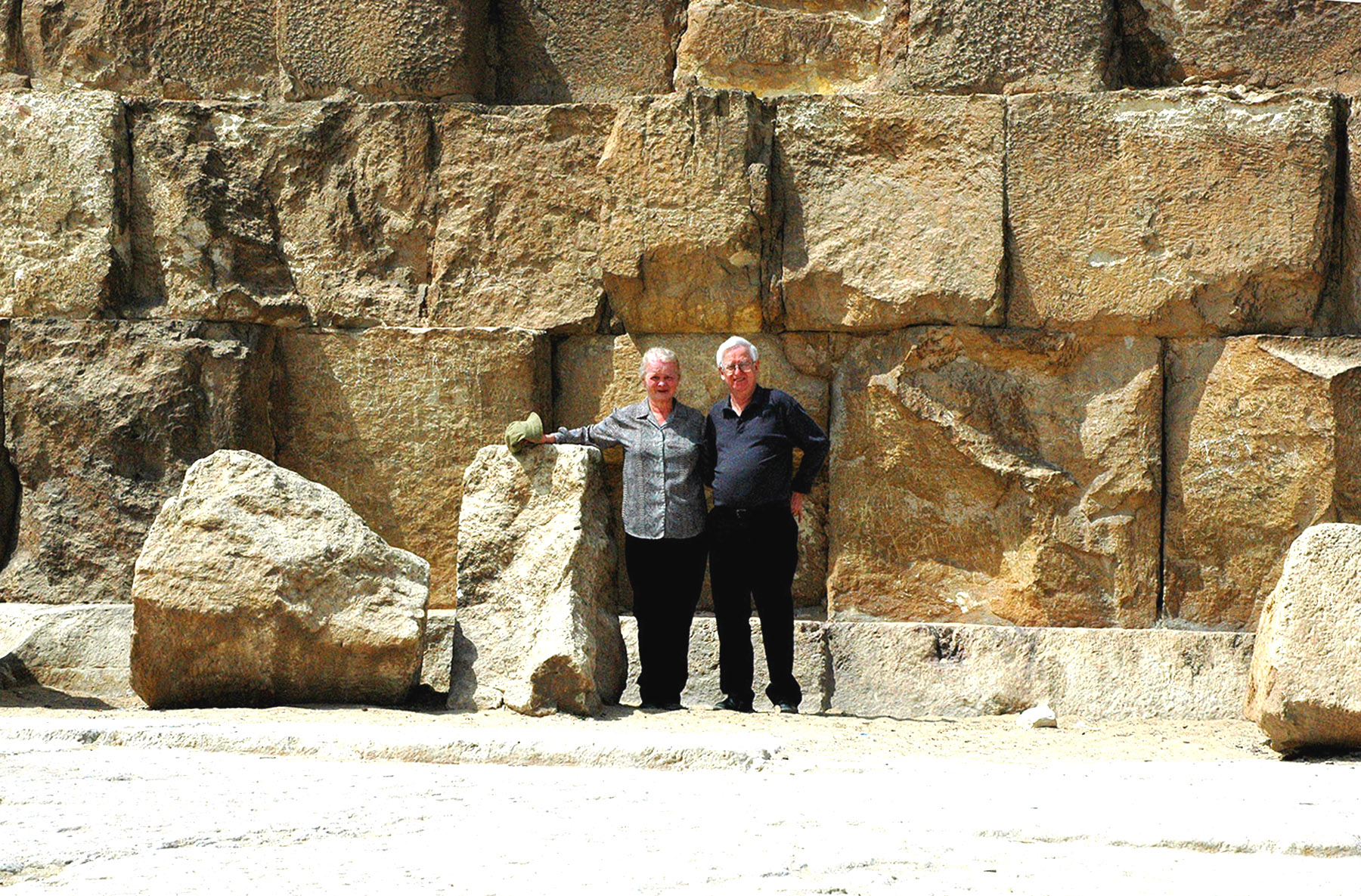Eclipse 2006 - Egypt - A10 - Giza