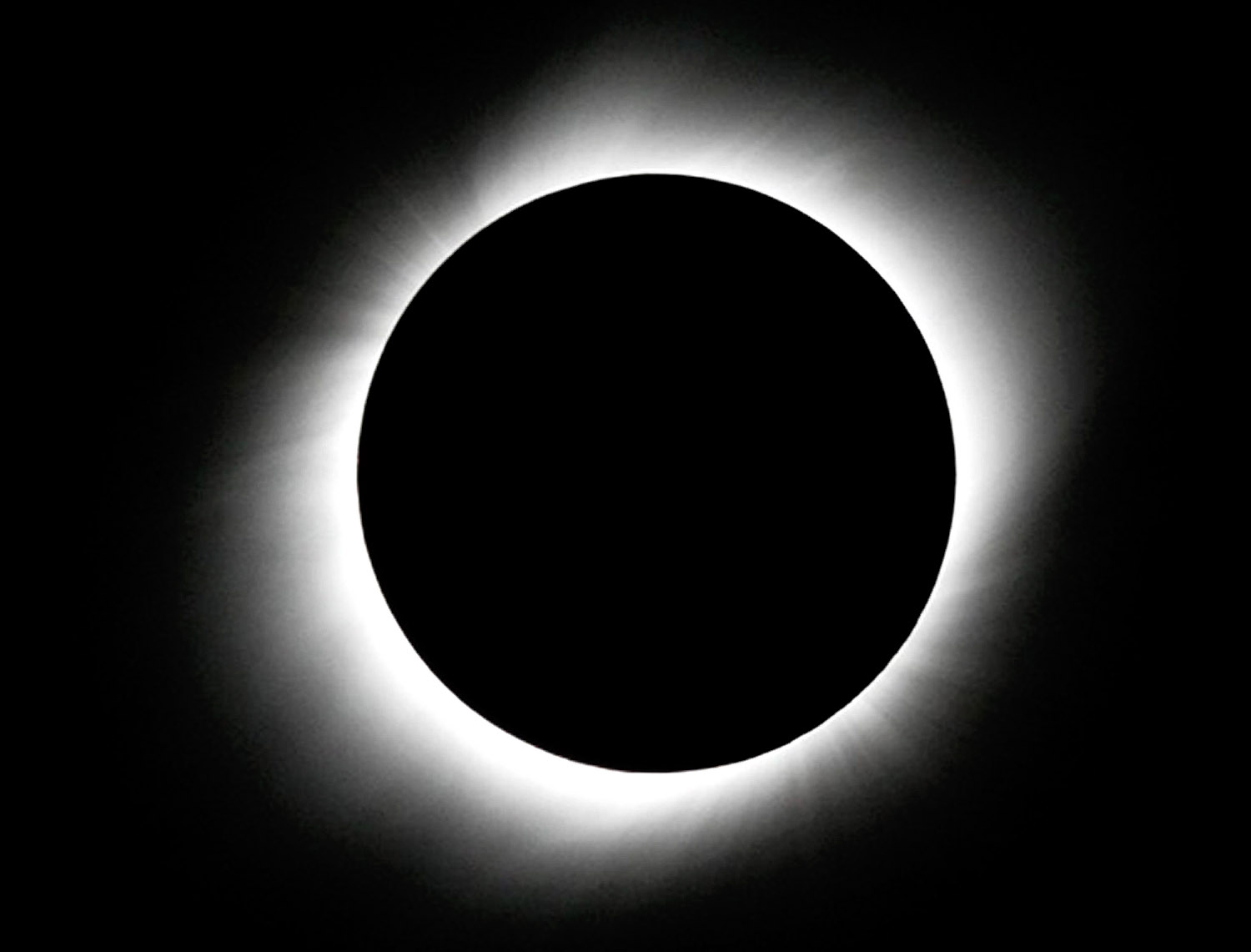 Eclipse 2009 - DSC_4046 - Corona