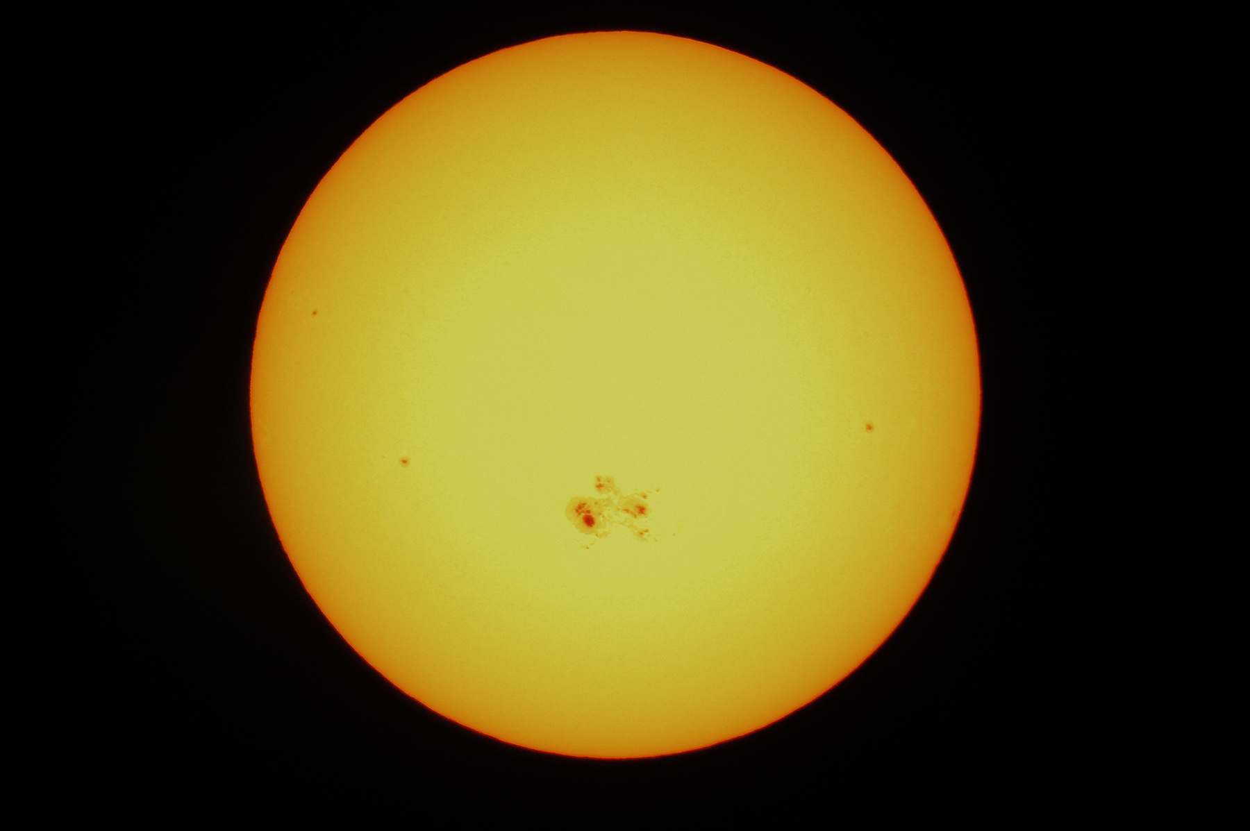 Eclipse 2014 - A04 - 4-37 p.m. - 8678