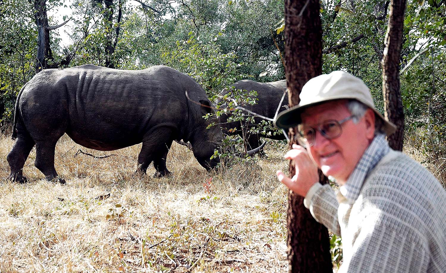 Eclipse 2001 - A48 - Rhino and Dave