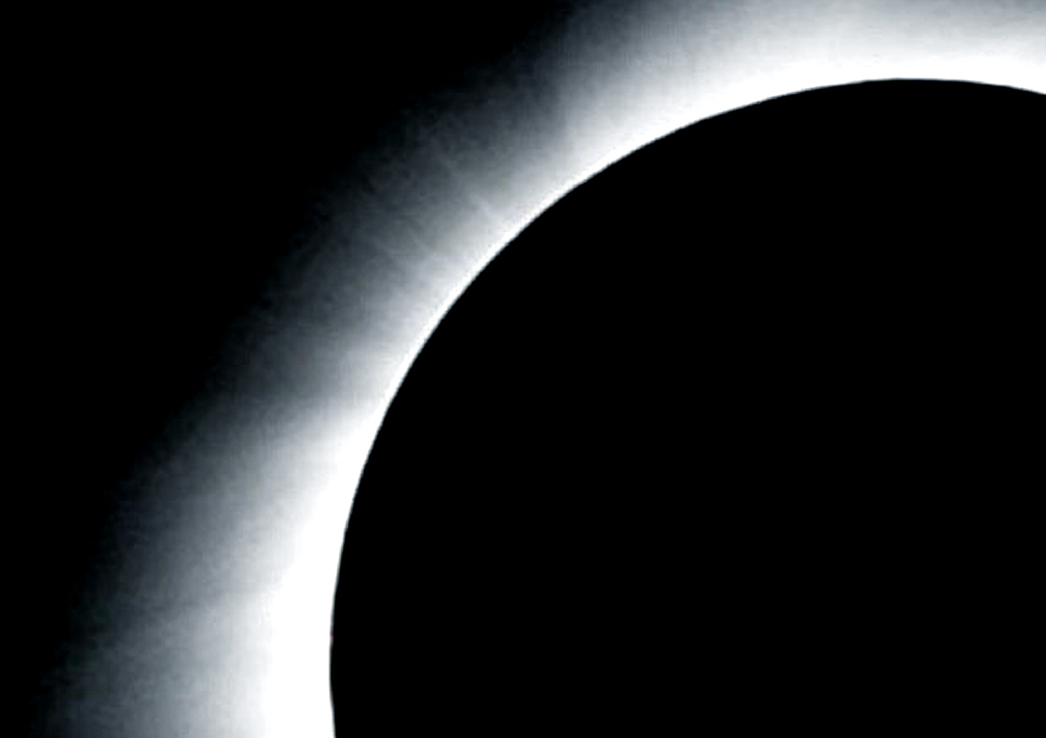 Eclipse 2009 - A62 - Coronal Streamers  by Ken Wilson