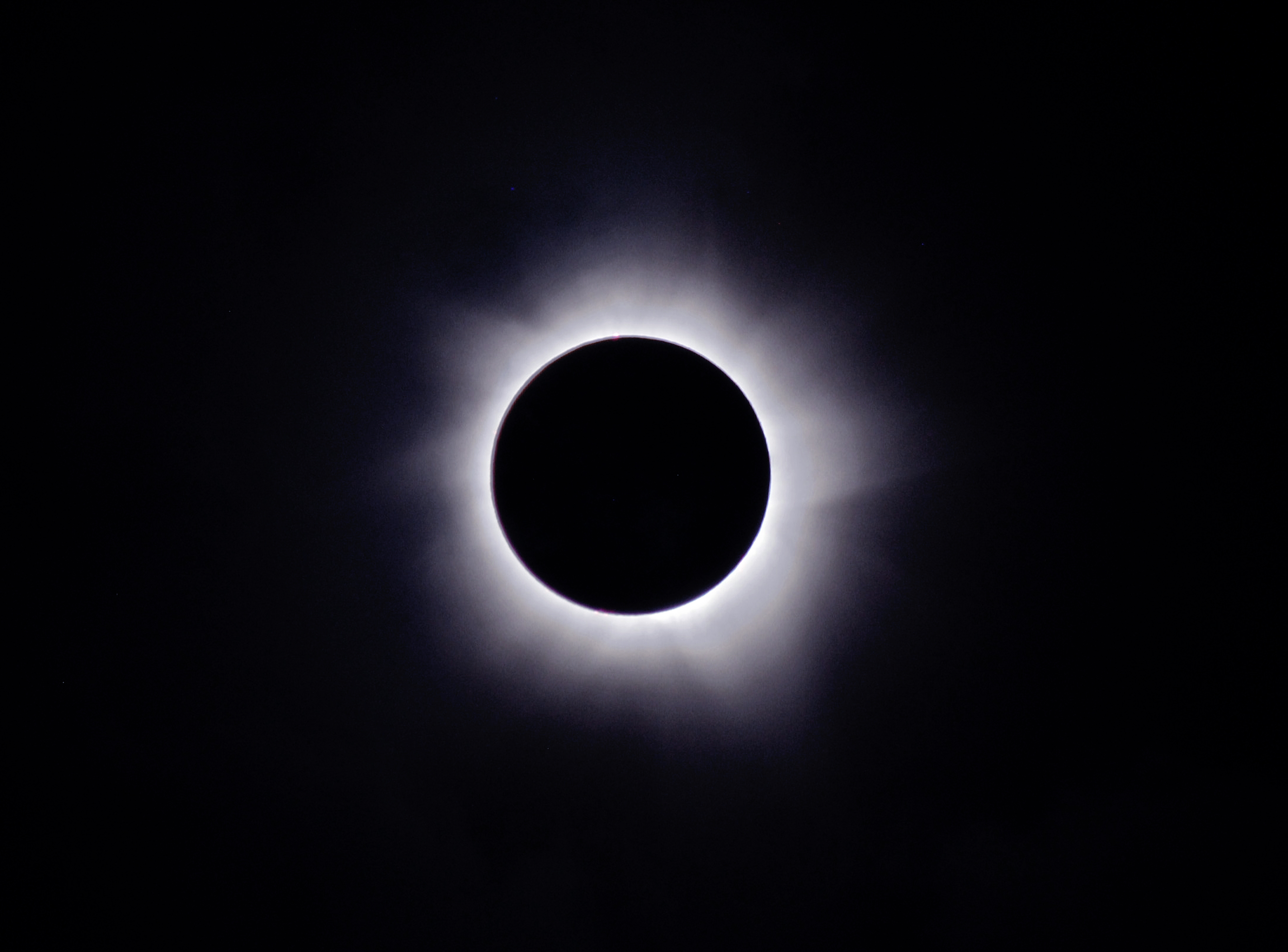 Eclipse 2012 - DSC_3330 -Eclipse 2012 - Layered Corona by Paul and Sayed