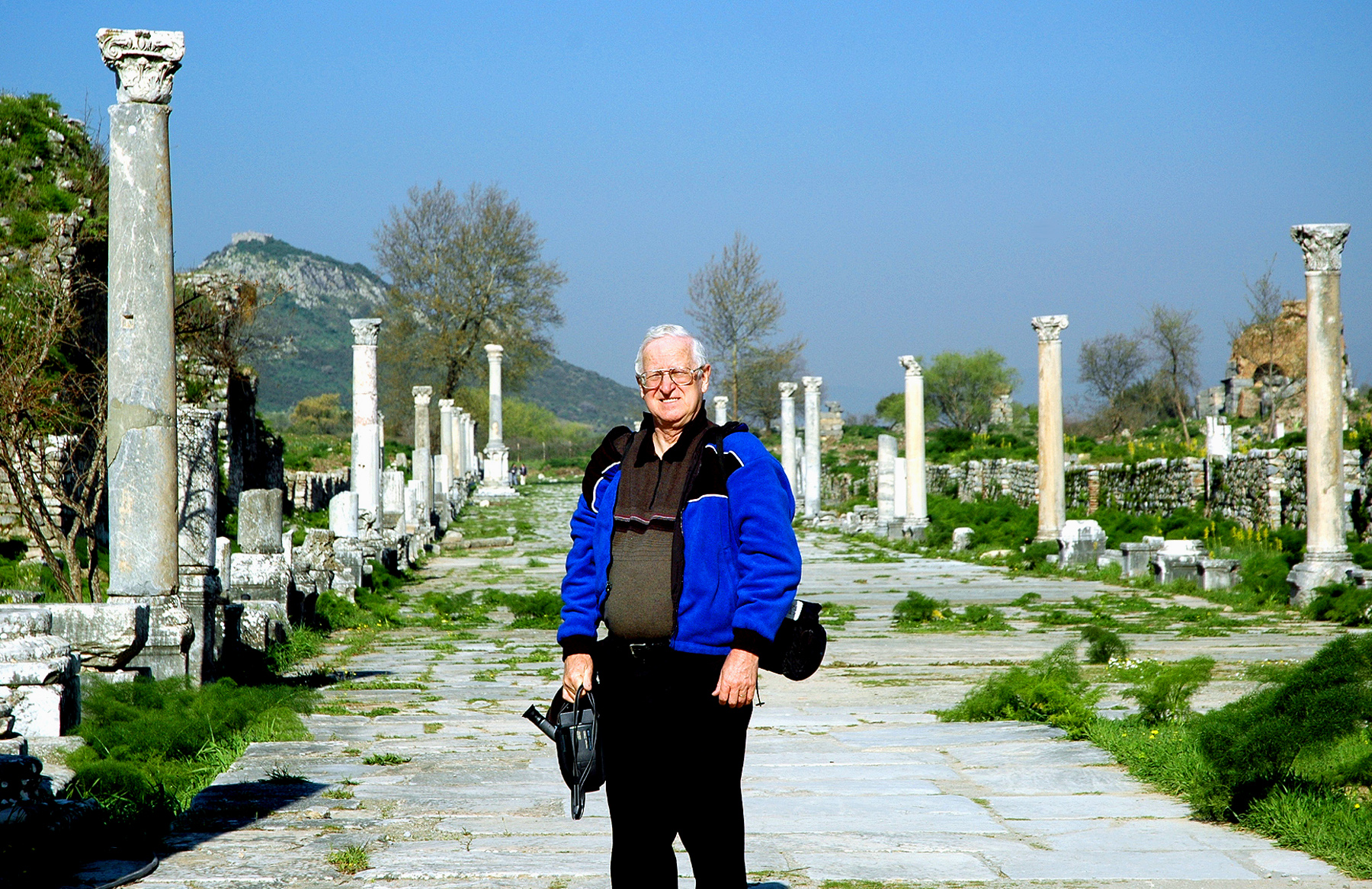 Greek Islands-033-DSC1623-Dave at Ephesis.jpg