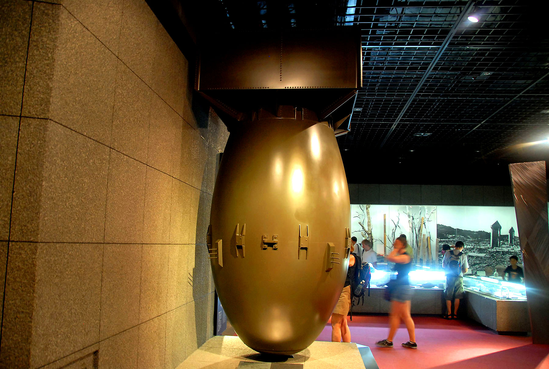 DSC_3880G - Model of the Atomic Bomb