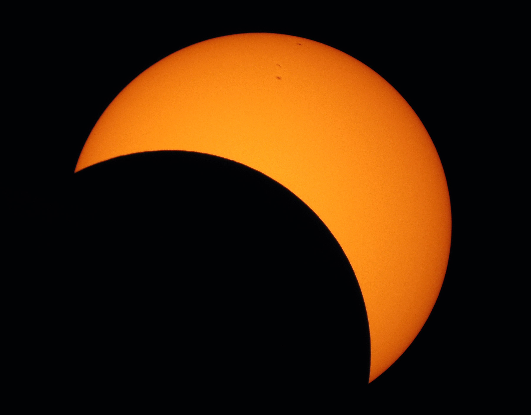 Eclipse 2017 - A18 - Partial Eclipse 30 Min Before Totality