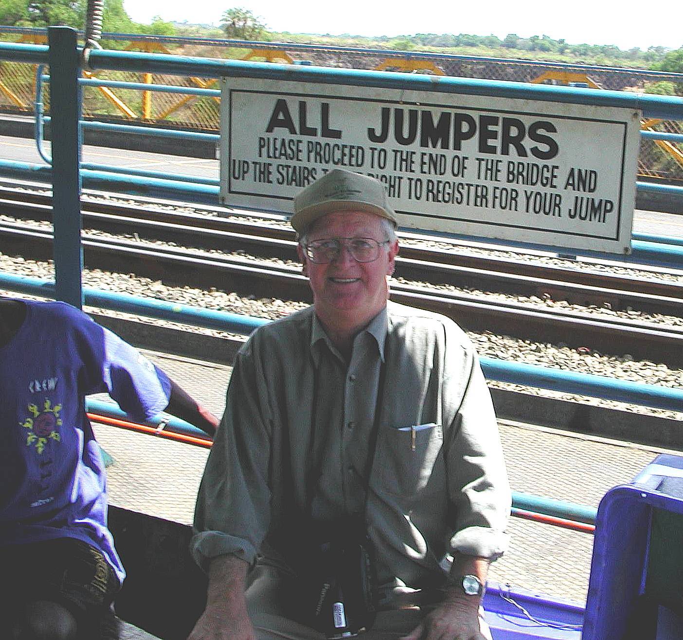 VT - 2004 - A18 - Dave the Bungy Jumper